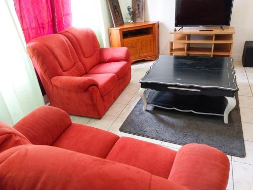 Appartement de 3 Chambres à Martigny-les-Bains