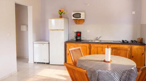 Instalações, Appartement confortable à Capesterre, 40 m², jardin agréable (Appartement confortable a Capesterre, 40 m², jardin agreable) in Capesterre-de-Marie-Galante