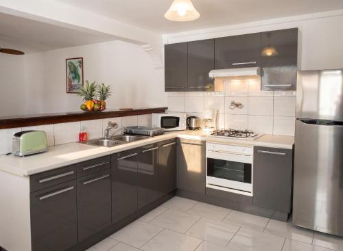 Appartement spacieux à Saint-Esprit de 120 m² - image 3