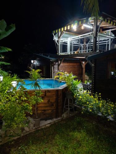 Maison cosy avec piscine partagee a Capesterre-Belle-Eau in Capesterre-Belle-Eau