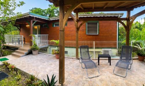 ทัศนียภาพภายนอกโรงแรม, Appartement spacieux à Sainte-Rose, 70 m² avec jardin (Appartement spacieux a Sainte-Rose, 70 m² avec jardin) in ซานต์ โรเซ