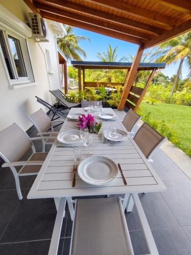 Facilities, Villa moderne avec piscine a Sainte-Rose, 160 m² in Sainte Rose