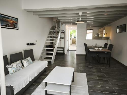 Villa Mariotte 66 - image 4