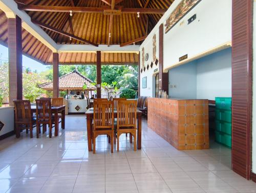 Facilities, RedDoorz @ Kuta Mandalika Lombok in Lombok