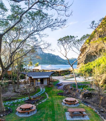 منظر, Barefoot Kuata Island Resort in Kuata Island