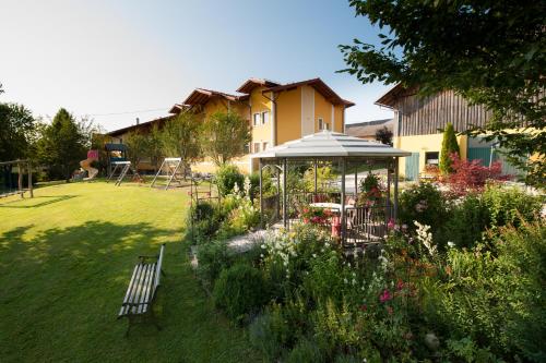 Skats, Ferienhotel Innviertel in Kirchheim Im Innkreis