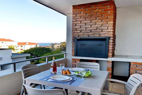 Kridzil Holiday Flats Margate 1-bed Wbt Rentals - image 3