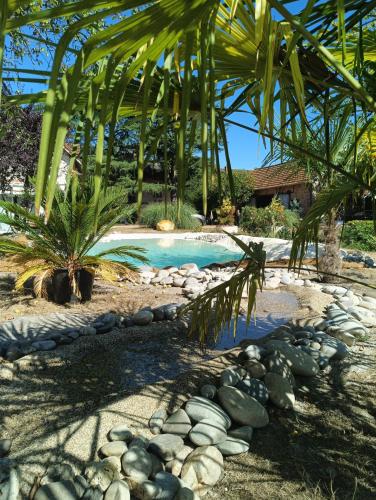 Le Clos St Justin Votre étape sur la route des vacances à 10 mn de Center Parc et Chambord chambre d'hôte Jouy-le-Potier