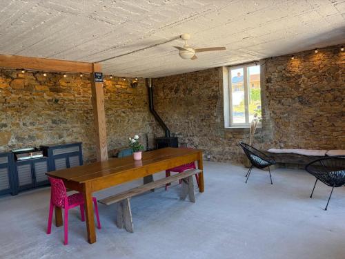 Iekārtas, Gîte Domaine du Berret 8 pers (Gite Domaine du Berret 8 pers) in L'Arbresle