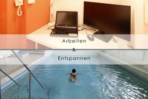 Workation Studio im Schwarzwald - ruhig mit Balkon & Pool in Baiersbronn, Deutschland