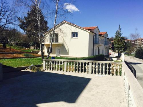 Nona Studio 1 - Location saisonnière - Jurdani