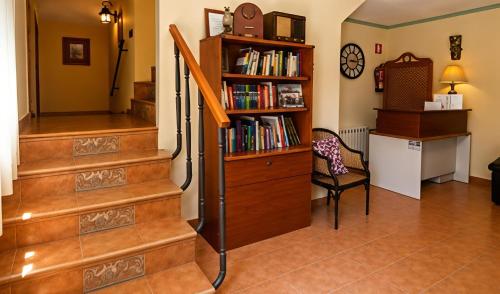 Fuajee, Hostal Don Juan in Alarcon