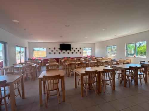 Restoran, Parque De Campismo Orbitur Sao Pedro De Moel in Marinha Grande