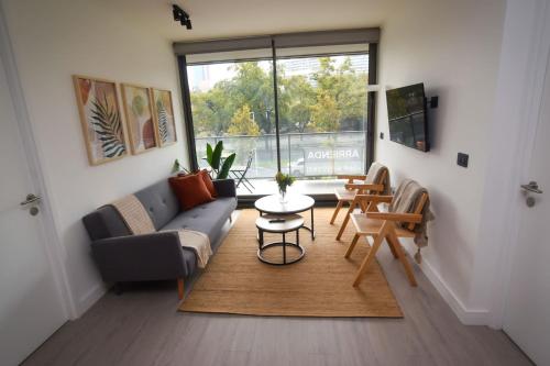 Spacious 2BR Apt Top Las Condes Location
