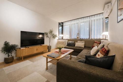 Sarajevo center 3 bedrooms free parking