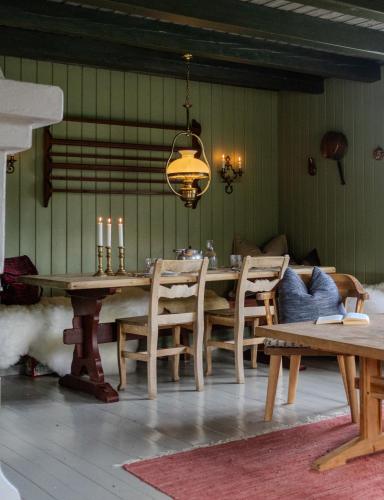 Oprema, Authentic Norwegian Cabin by Hallingskarvet in Ustaoset