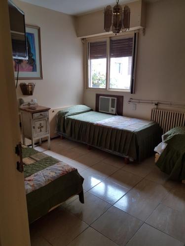 Quintuple Room