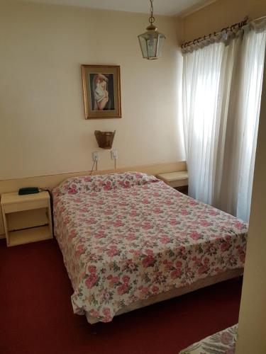 Double Room image 5