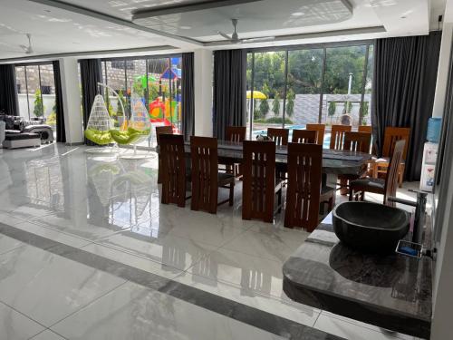 A Luxurious 5-Bedroom Private Villa in the Heart of Watamu in Watamu