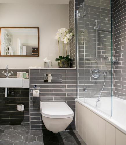 De Vere Tortworth Court