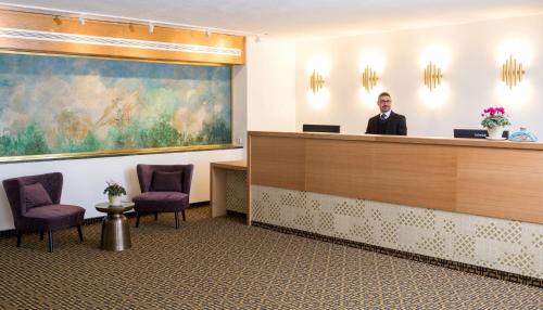 Előcsarnok, Seven Arches Hotel near Rock Dóm