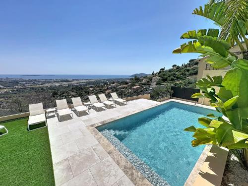 Amazing sea view Villa near Cannes, Pool, 5 bedrooms, 4 bathrooms