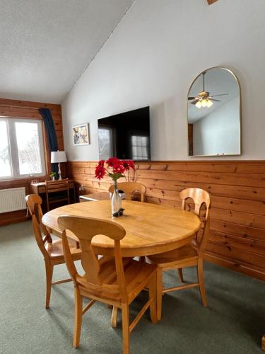 Quiet Bay Lakeside Escape in Magnetawan (ON)