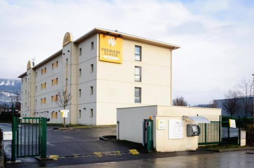 Première Classe Annemasse Ville La Grand - image 13