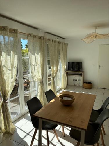Cosy T2 lege cap ferret