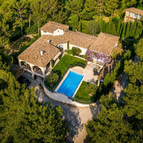 Villa d'exception en Provence, avec piscine et vue imprenable proche de St Rémy, Gordes, Eygalieres, Isle sur Sorgues - Location, gîte - Cavaillon