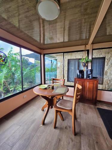 Facilities, Escazu Studio Magnificent Views in San Antonio