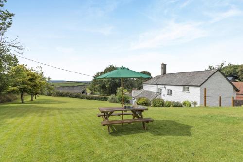 Iekārtas, 3 Bed in Barnstaple oc-wayco in Shirwell
