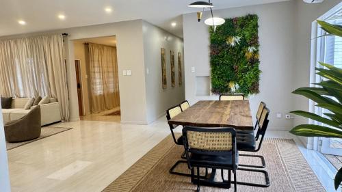 บริการและสิ่งอำนวยความสะดวก, Private 3Bedroom Tropical Luxury Villa Saint Kitts in บาสเซตเตอร์เร่