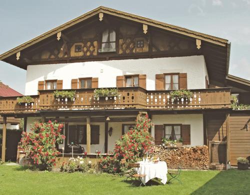 Mammhofer Suite & Breakfast - Accommodation - Oberammergau