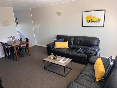 . Aorangi Motel