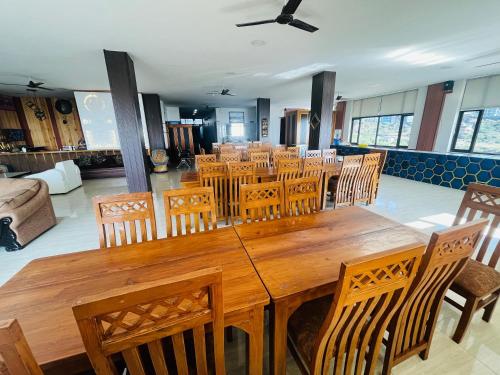 OYO 8059 Devdar Resort in Kharota