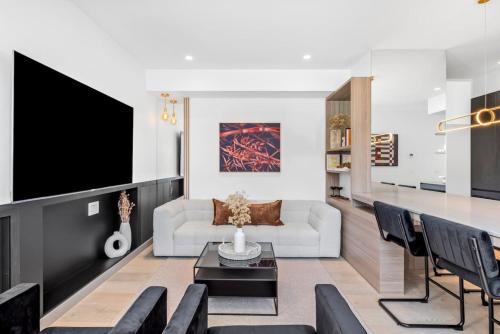 Beach Luxury On The Park - Brand New 2 bedroom 3 Bathroom Carport Shops 100m Beach 500m Aircon Heati - Drysdale Beach Luxury On The Park - Brand New 2 bedroom 3 Bathroom Carport Shops 100m Beach 500m Aircon Heati - Drysdale