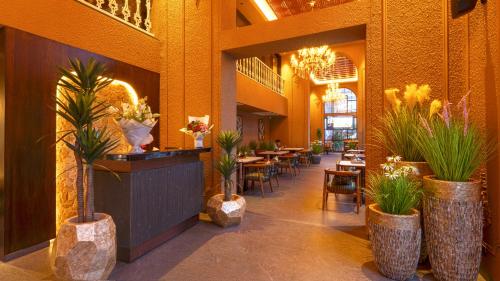 레스토랑, Regenta Magnus, Viman Nagar, Pune in 푸네 공항