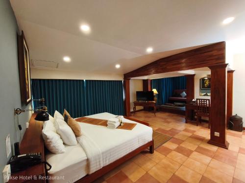 Pakse Hotel & Restaurant in Pakse