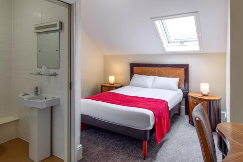 1 double bed