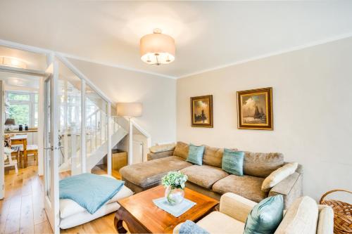 Homely 4 Bedroom House in Brixton, Londýn