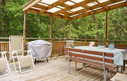 Viesnīcas āriene, 1 Bedroom Beautiful Home In Tving in Tving