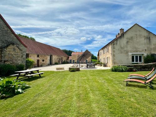 Valfermet 5 personnes in Beaulieu (Burgundy)