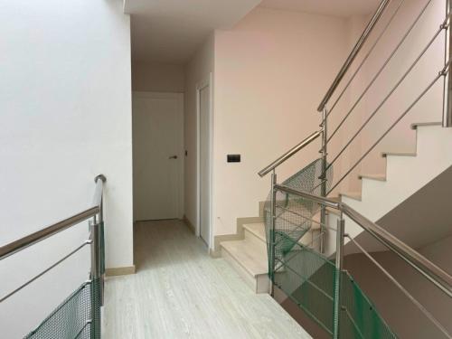 A szálláshely kívülről, Home4u Pinos Puente in Pinos Puente