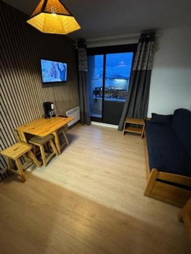 Résidence Soleil D'huez - RESIDENCE SOLEIL D'HUEZ APT 111 MAE-2281