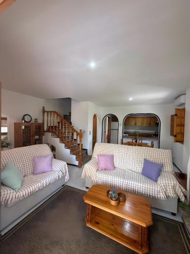 Casa en la playa con piscinas