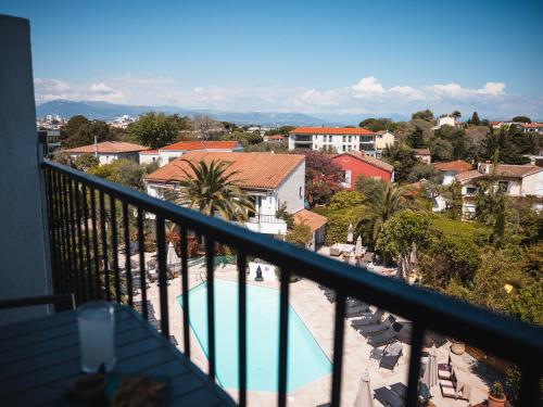 parveke/terassi, La Villa Cap D'Antibes in Saramartel