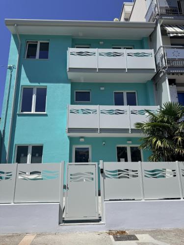 Acqua Marina - Nuovissimo affittacamere con angolo ristoro