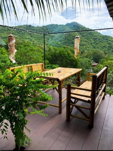 THIP bungalow family room in Tanote Bay