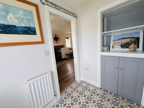 Charming 3 Bedroom Cottage - Garden WiFi Parking in Valley